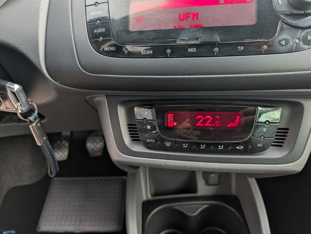PXL_20260427_170331416.MP